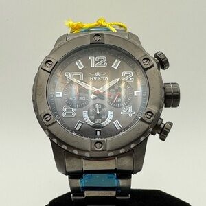 Invicta Speedway Men Model 19667 - Men's Watch Quartz Chronograph - Never Worn